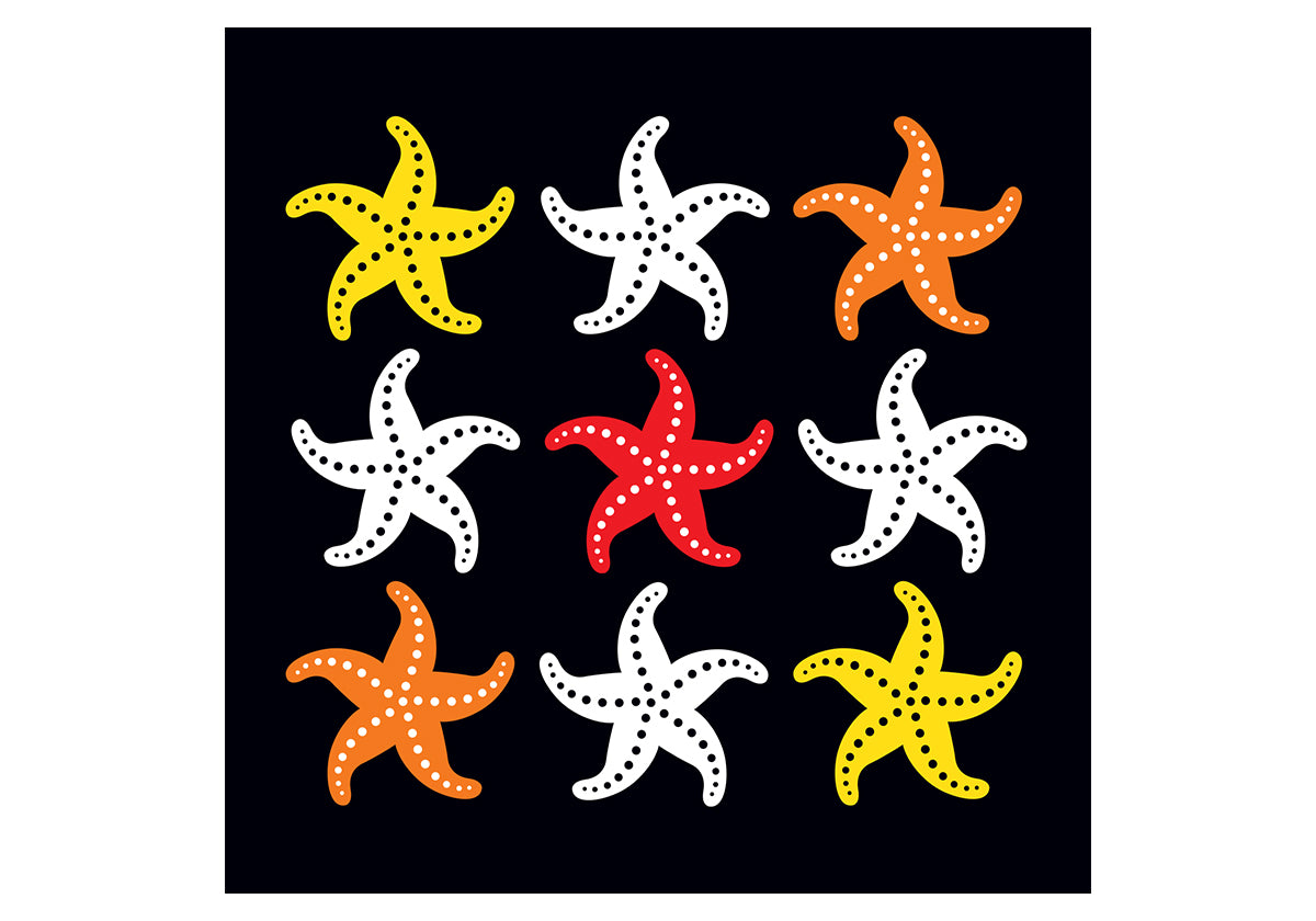 El bebé ve en la playa